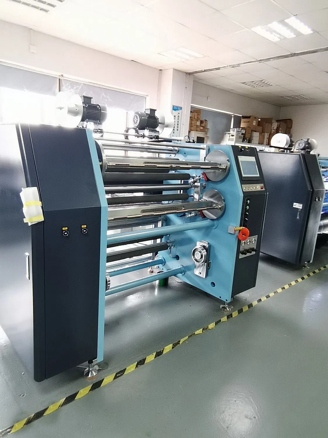 Máquina de corte automática TTR, máquina rebobinadora de corte de filme estirável novíssima